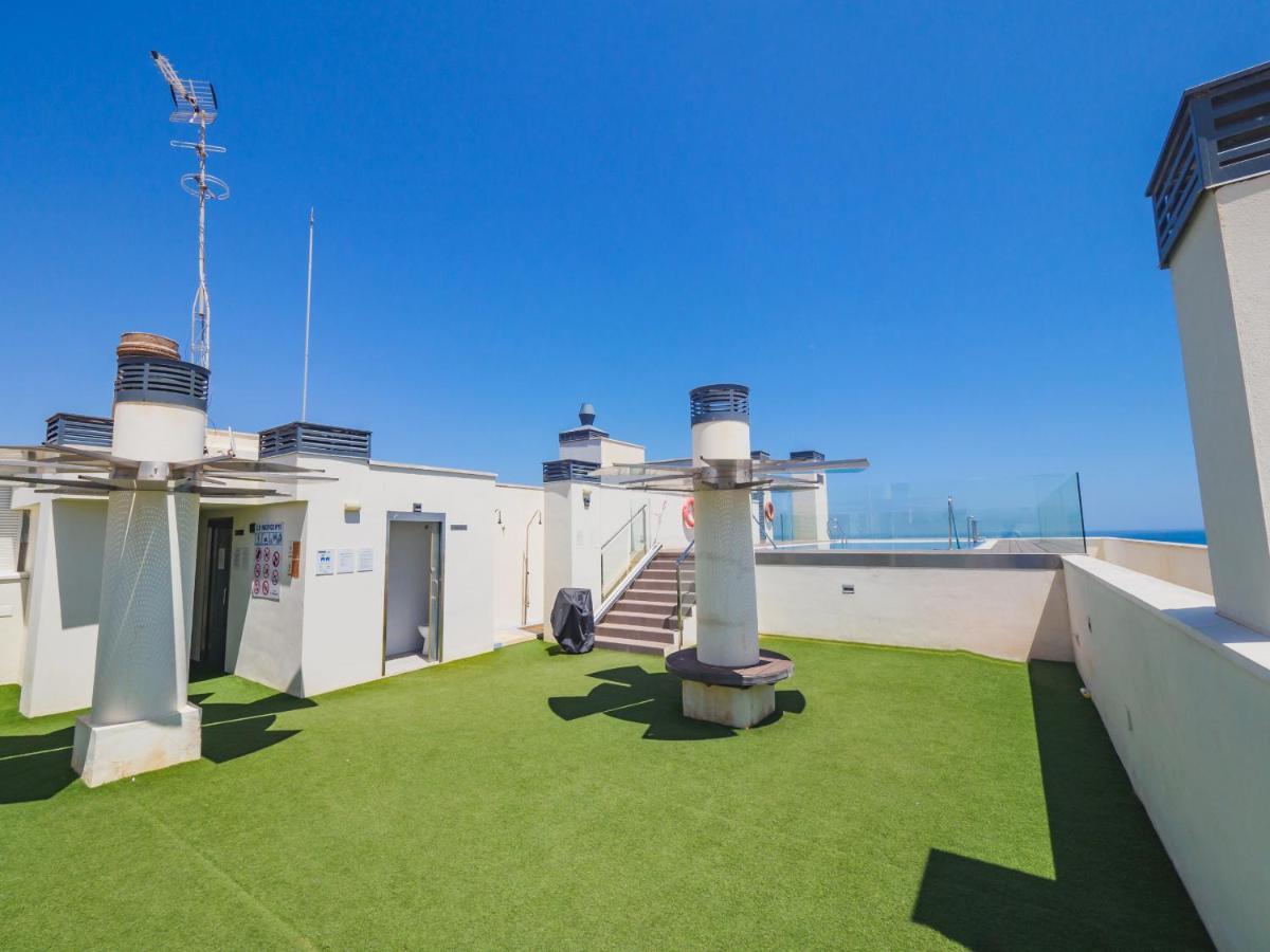 Апартаменты Cubo'S Sea View Pacifico Street & Free Parking Малага Экстерьер фото