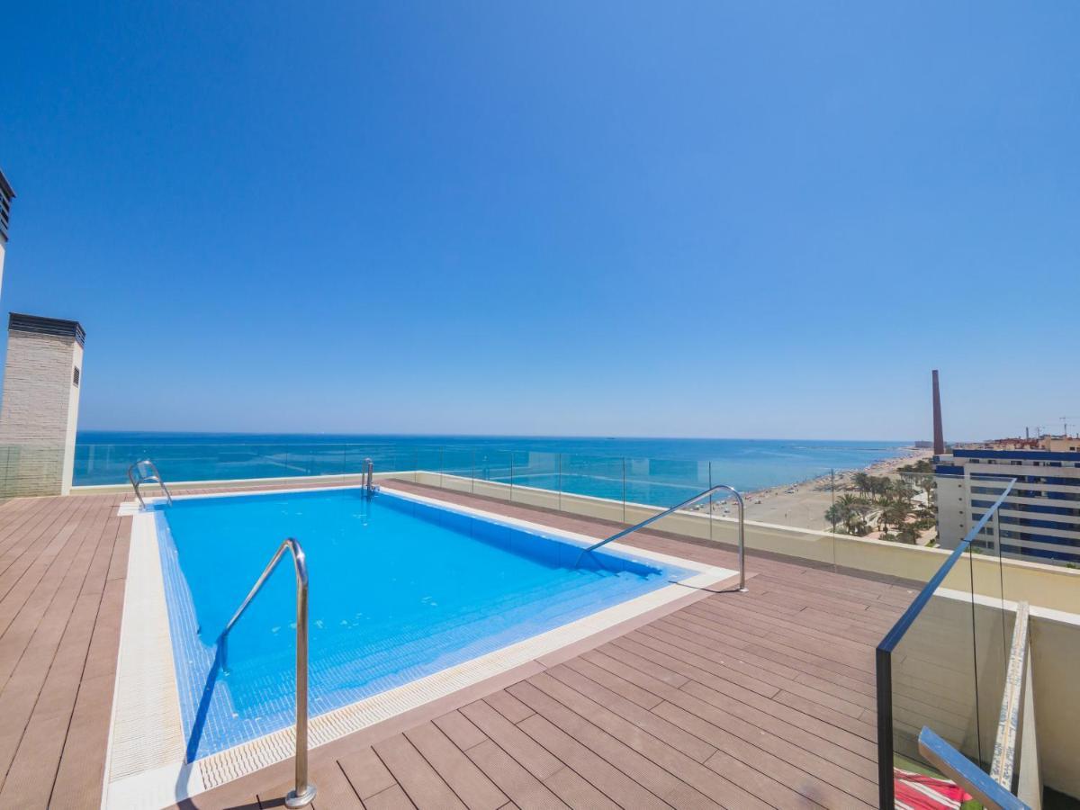 Апартаменты Cubo'S Sea View Pacifico Street & Free Parking Малага Экстерьер фото
